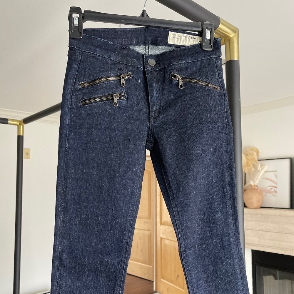 Rag & Bone Skinny Jeans with Front Zipper Size 24 Dark Denim Color